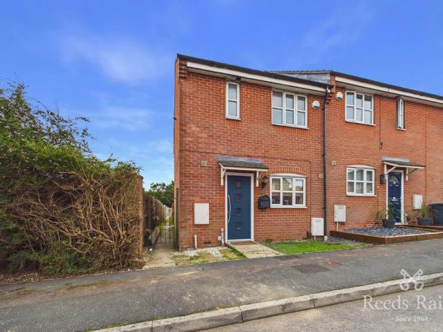 House for sale in Woodkirk, West Yorkshire