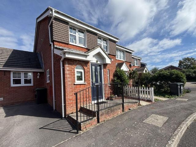 House for sale in Hardway, Middlecroft