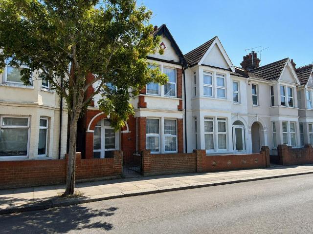 House for sale in Alton Barnes, Essex