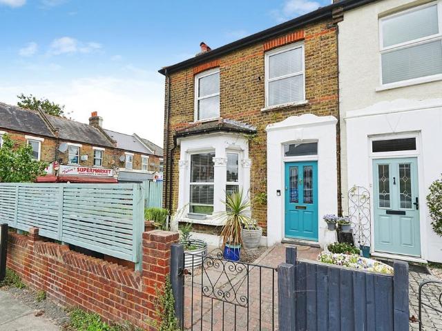 House for sale in London Borough of Lewisham, Greater London