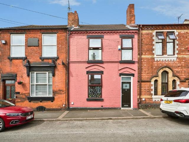 House for sale in Wednesbury, West Midlands