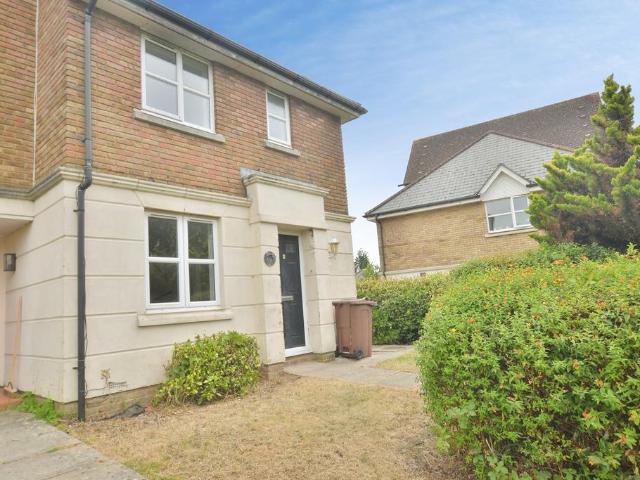 House for sale in Willesborough, Bridgefield