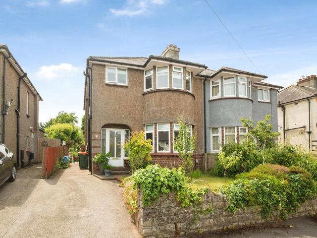 House for sale in Caerleon, Wales