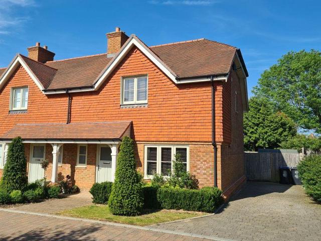 House for sale in Pachesham Park, Isle Of Man