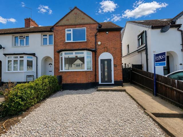 House for sale in Farley Hill, Spring Park