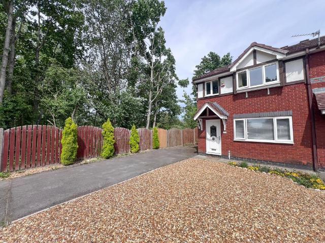 House for sale in Reddish, Greater Manchester