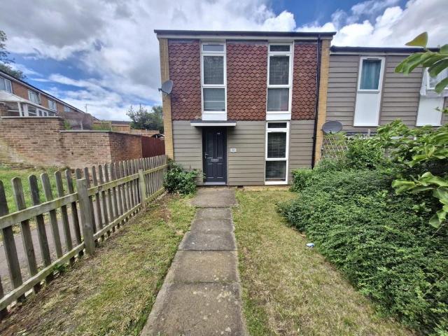 House for sale in Northampton, Northamptonshire