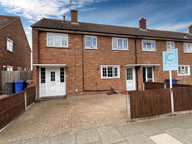 House for sale in Grays, Essex