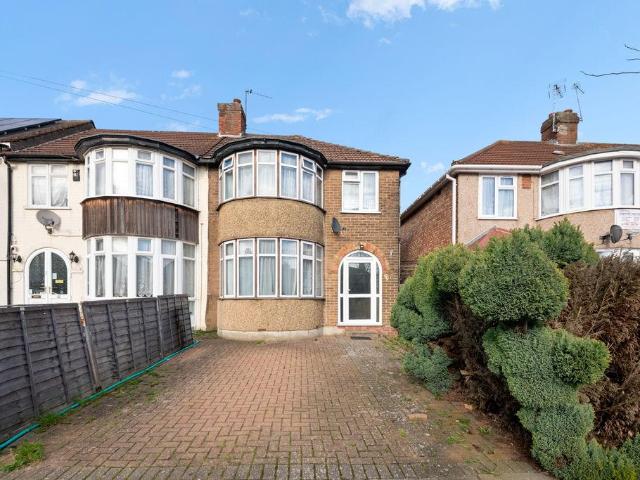 House for sale in London Borough of Ealing, Greater London