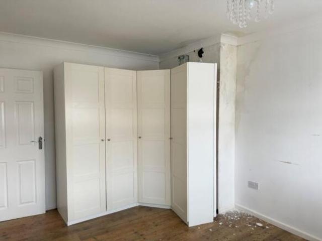 Cottage for sale in Coedffranc, Jersey Marine