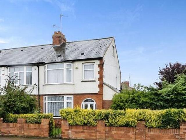 House for sale in Northampton, Northamptonshire