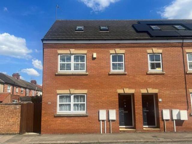 House for sale in Northampton, Northamptonshire