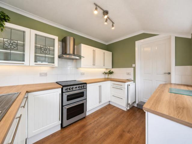 Cottage for sale in Avenues, Hull