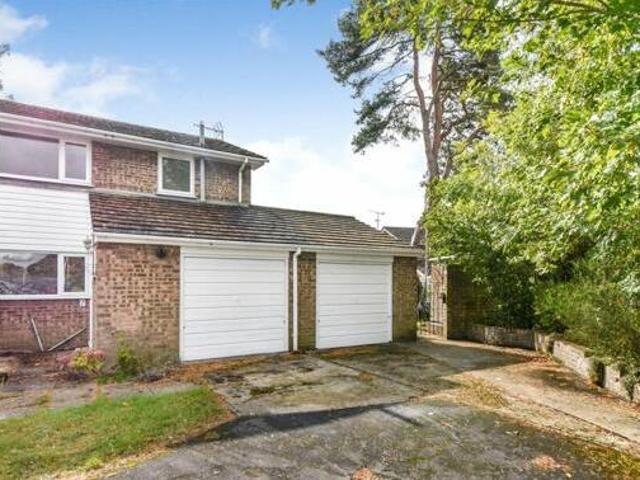 House for sale in Cargate, Aldershot