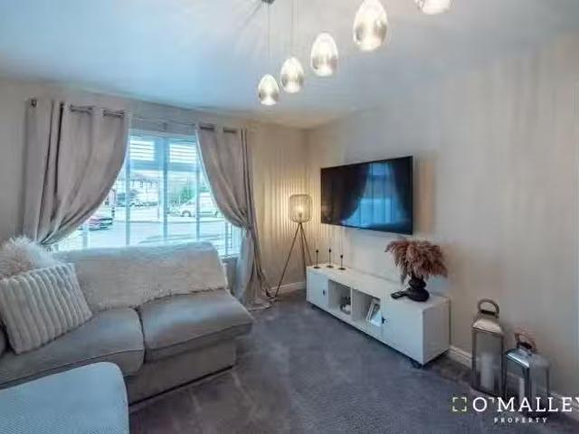 House for sale in Cambusbarron
