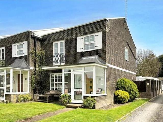 House for sale in Lyons, Greater London