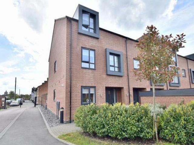 House for sale in Lyons, Greater London