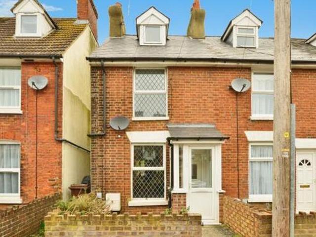 House for sale in Willesborough, Bridgefield