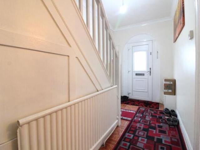 Cottage for sale in Spring Park, Luton