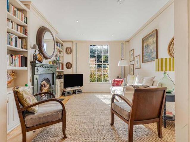 Property for sale in The Slade, Oxfordshire