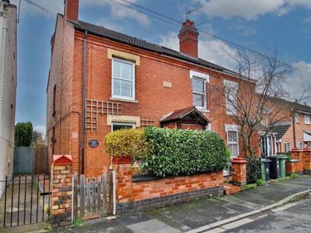 House for sale in Barbourne, Worcestershire