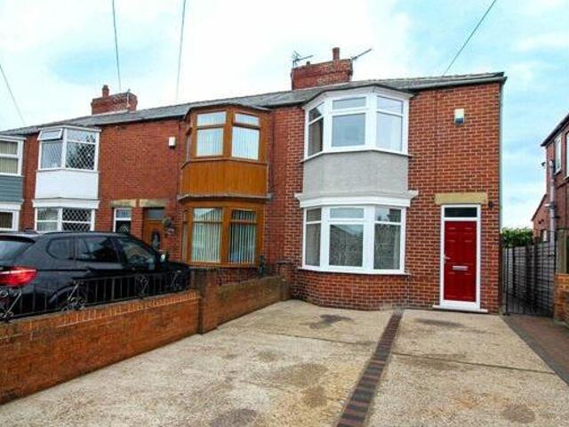 House for sale in Darfield, South Yorkshire