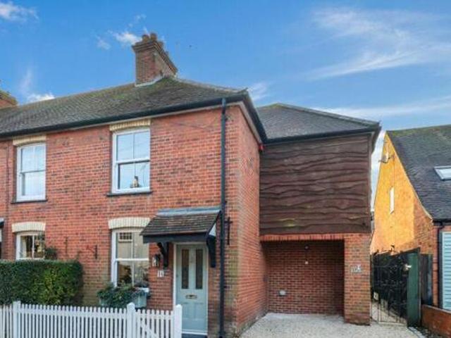 House for sale in Beaconsfield, Penn Bottom