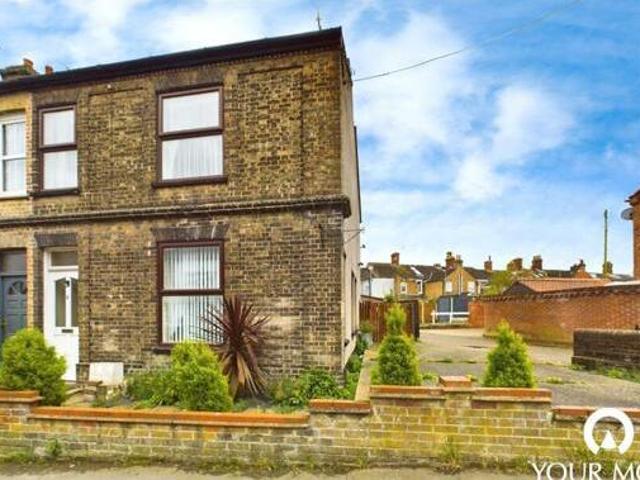 House for sale in Beccles, East Suffolk