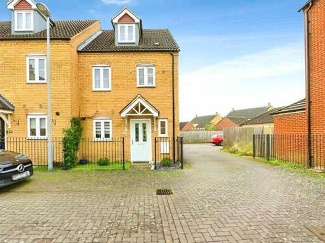 House for sale in Bedford