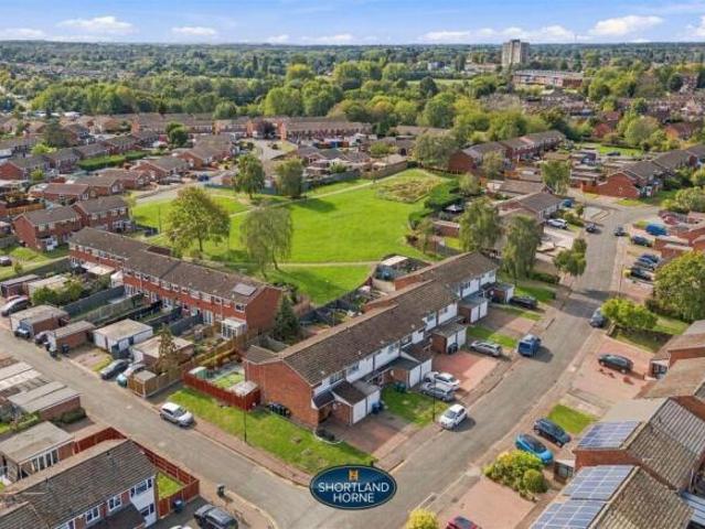 Cottage for sale in Clifford Park, Coventry