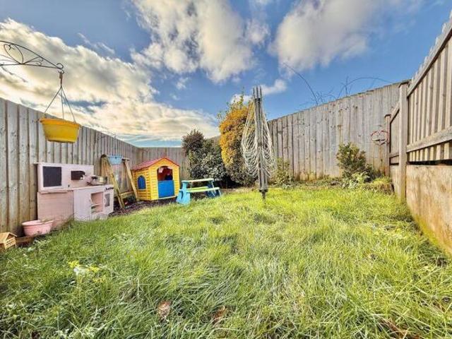 Cottage for sale in Mount Wise