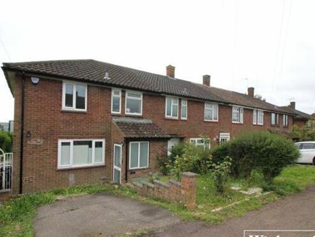 House for sale in Elstree and Borehamwood, Borehamwood