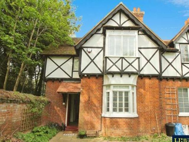 House for sale in Navestock Side, Essex