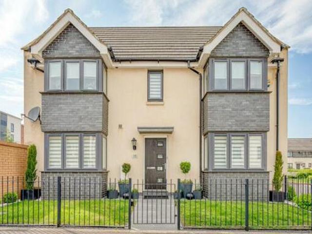House for sale in Feckenham, City Of Bristol