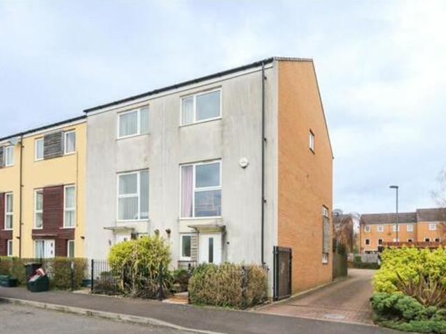House for sale in Feckenham, City Of Bristol
