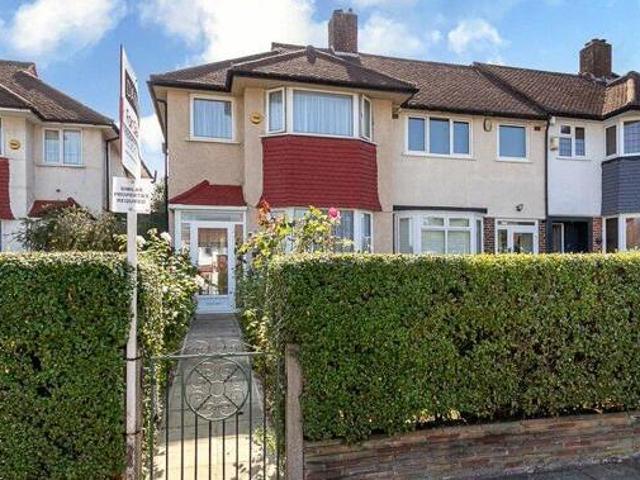House for sale in Bromley Green, Ashford