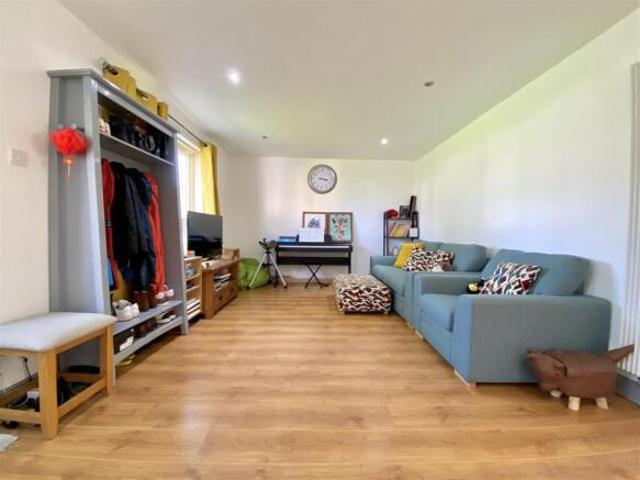 Cottage for sale in Huddersfield, West Yorkshire