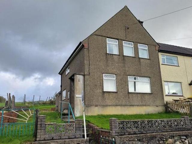 House for sale in Caernarfon, Wales