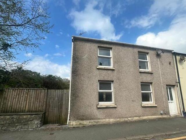 House for sale in Carmarthen, Wales