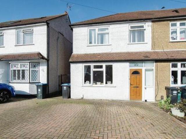 House for sale in Hillview, Surrey