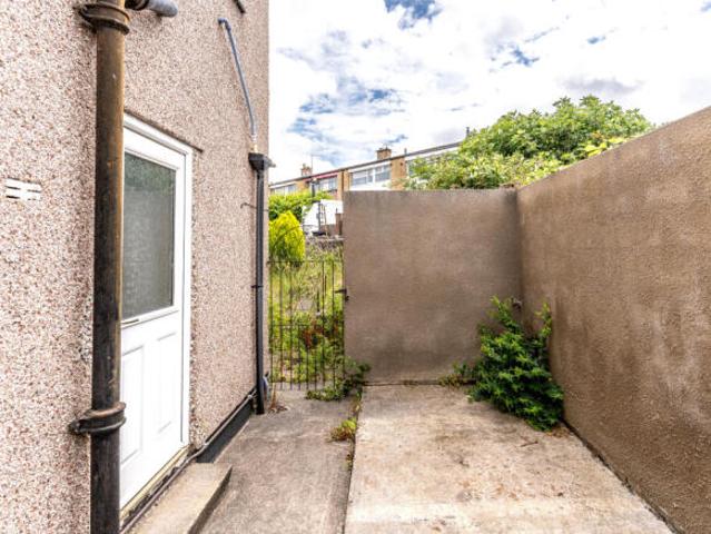 Cottage for sale in Lawrence Weston, Bristol