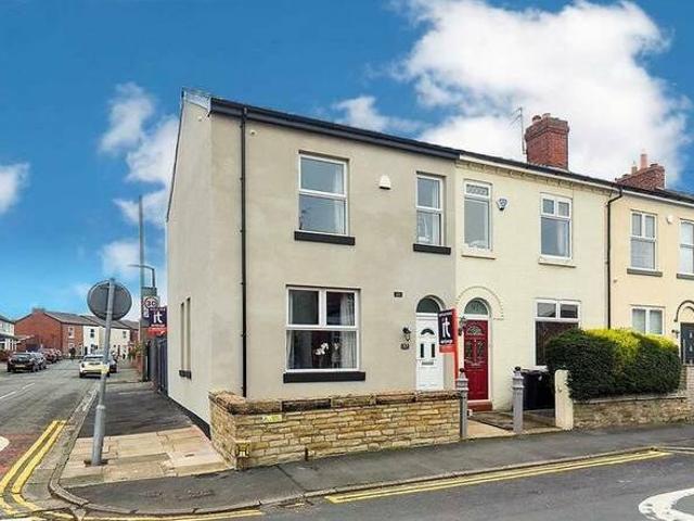House for rent in Lyons, Greater London