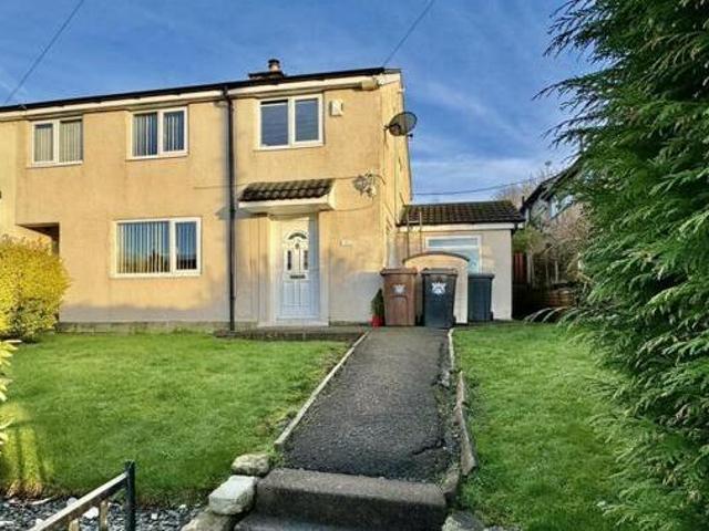 House for sale in Charlesworth, East Midlands