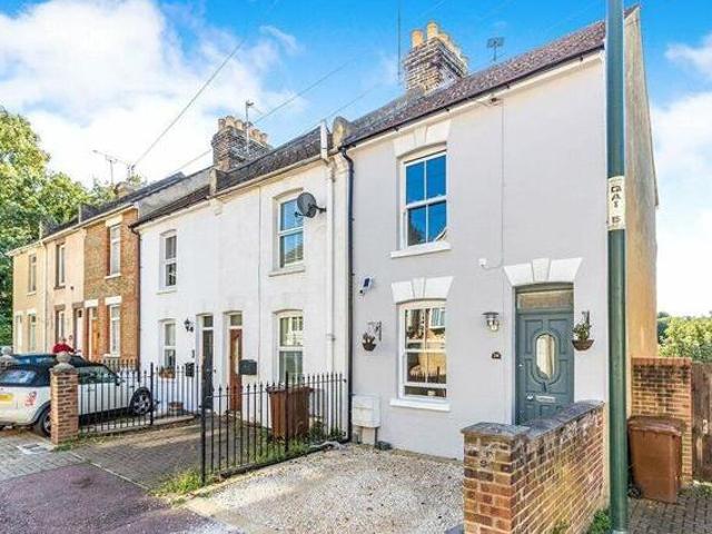 House for sale in Chatham Docks, Chatham