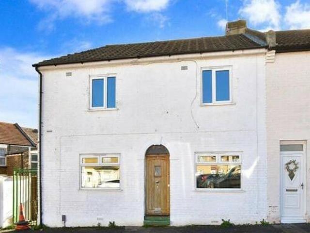 House for sale in Brompton, Chatham