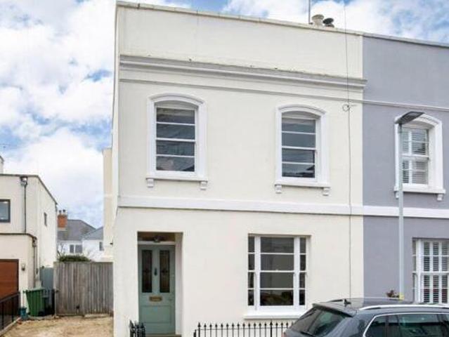 House for sale in Ewens Farm, Golden Valley