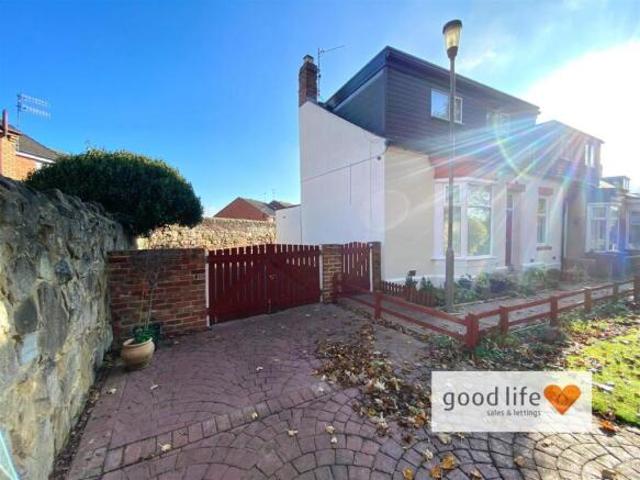 Cottage for sale in Two Mills, Cheshire