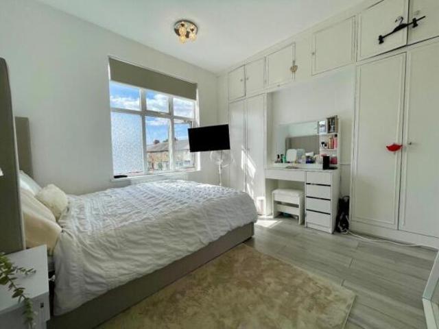 Cottage for sale in Northampton, Northamptonshire