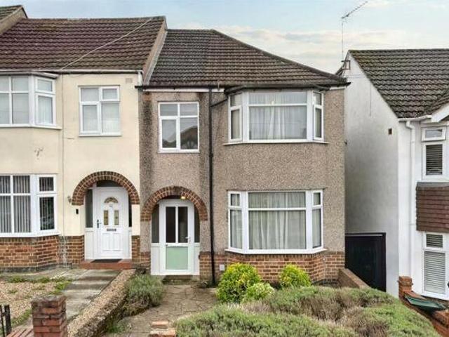 House for sale in Cheylesmore, West Midlands