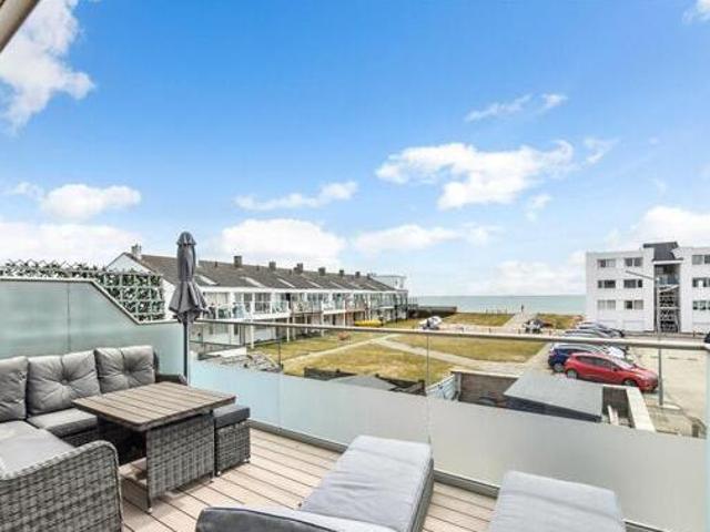 House for sale in Littlecote, West Sussex